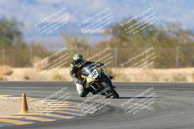 media/Jan-10-2025-CVMA Friday Practice (Fri) [[489e0da257]]/Group 4 and Trackday/Session 5 (Turn 7)/